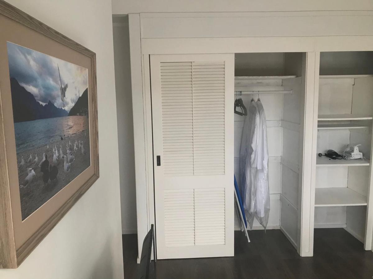 Villa met 2 Slaapkamers en Uitzicht op het Zwembad