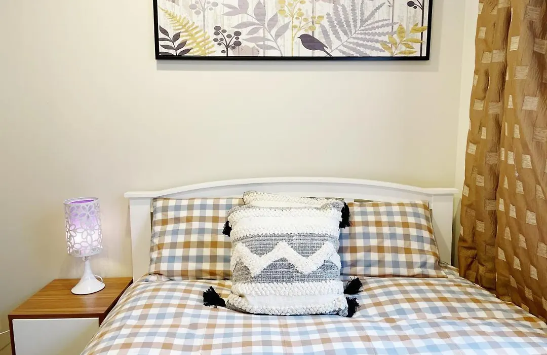 Cozy Home In Pinehill-1