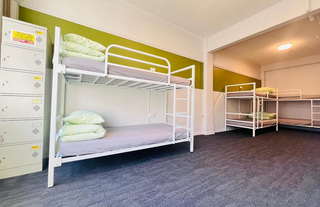 Utopia31 Hostel - Formerly Frienz Backpacker-1