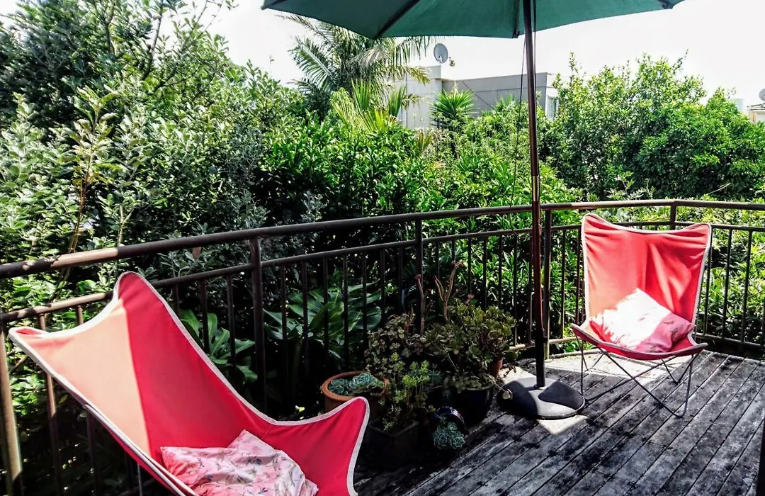 Shelly Beach Studio, Waiheke Island-1