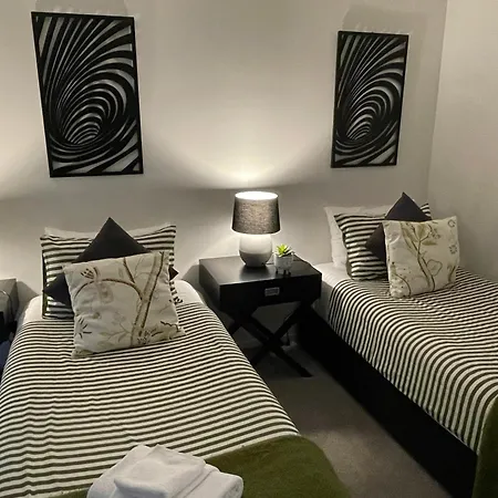 Flat Bush Holiday Accommodation-3