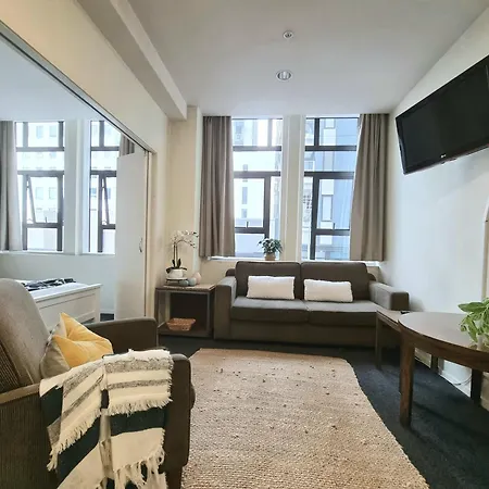 Urban Deco Apartment On Queen Street-3