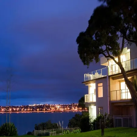 Vr Takapuna-3
