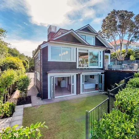 Majestic Cliff-Top Mansion In Campbells Bay-3