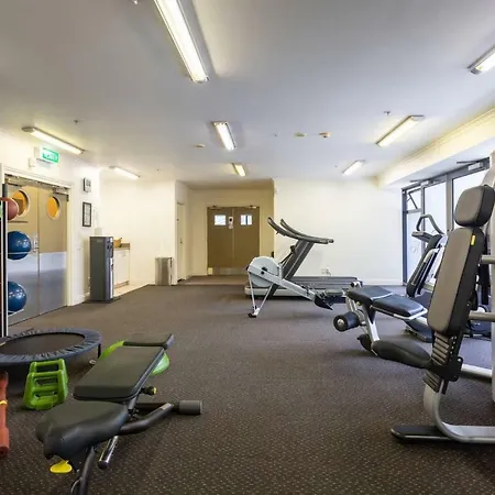 Urban Studio With Gym And Pool-2