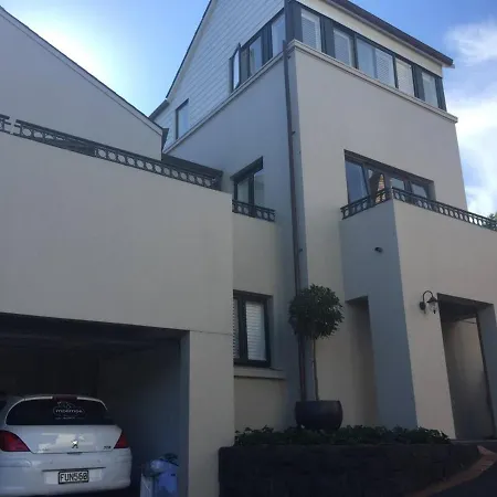 Spacious Home In St Marys Bay-3