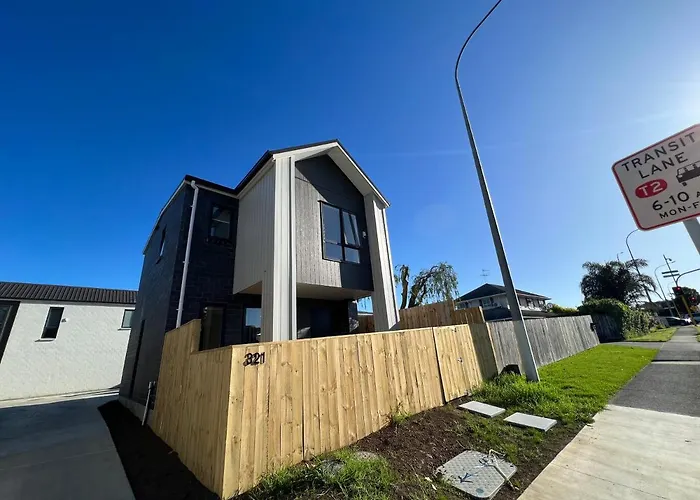 Fabulous House Where You Can Call It Home Auckland