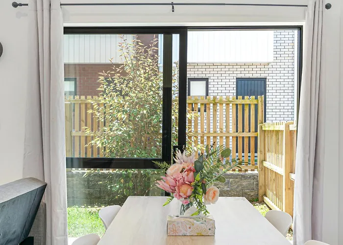 Cozy Brand New Townhouse 16 Villa Auckland