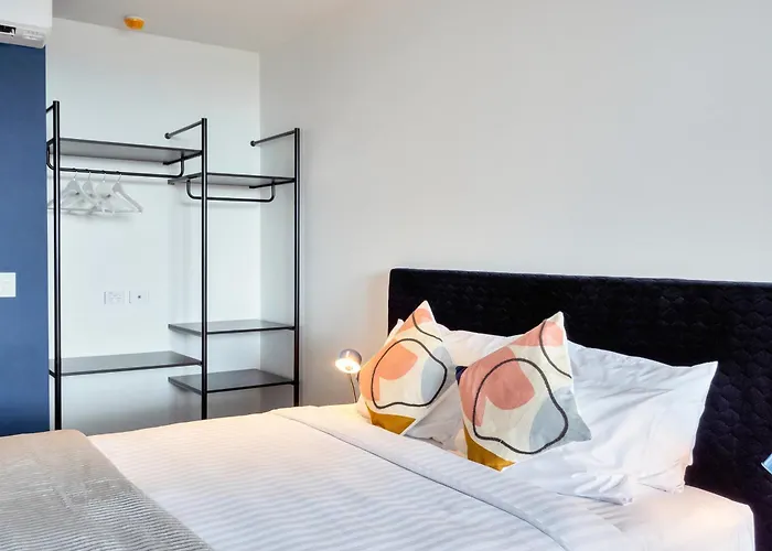 Roomie Apartment Hotel Auckland
