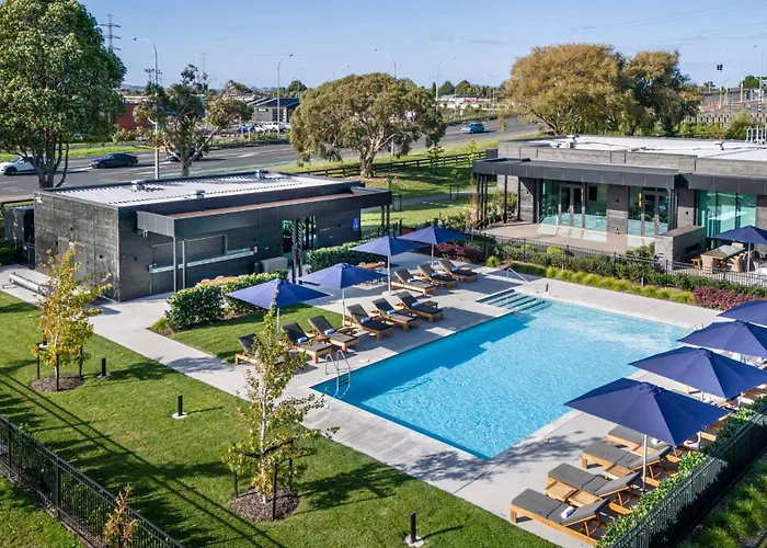 Doubletree By Hilton Auckland Karaka Hotel - um hotel de 4 estrelas