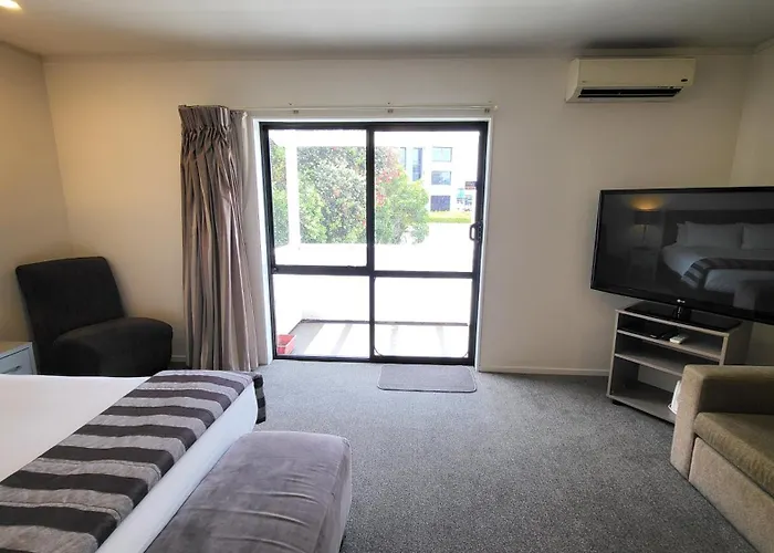 Resorts in Auckland
