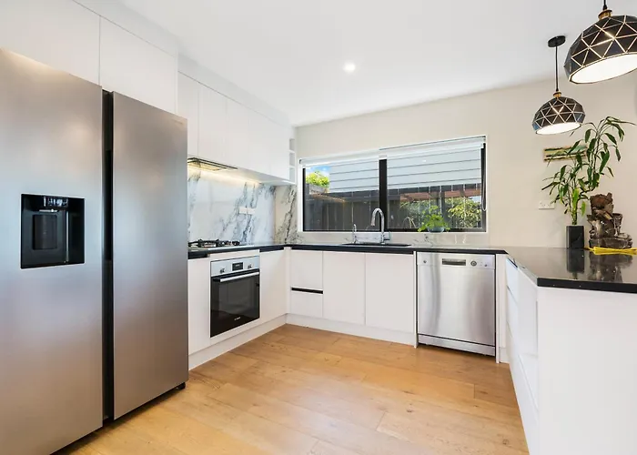 Auckland Cornwall Park Home