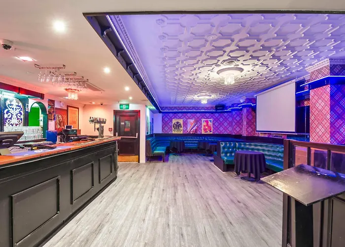 Albion Hotel Auckland