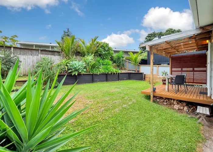 Sunny & Cozy Home Near Western Springs Auckland